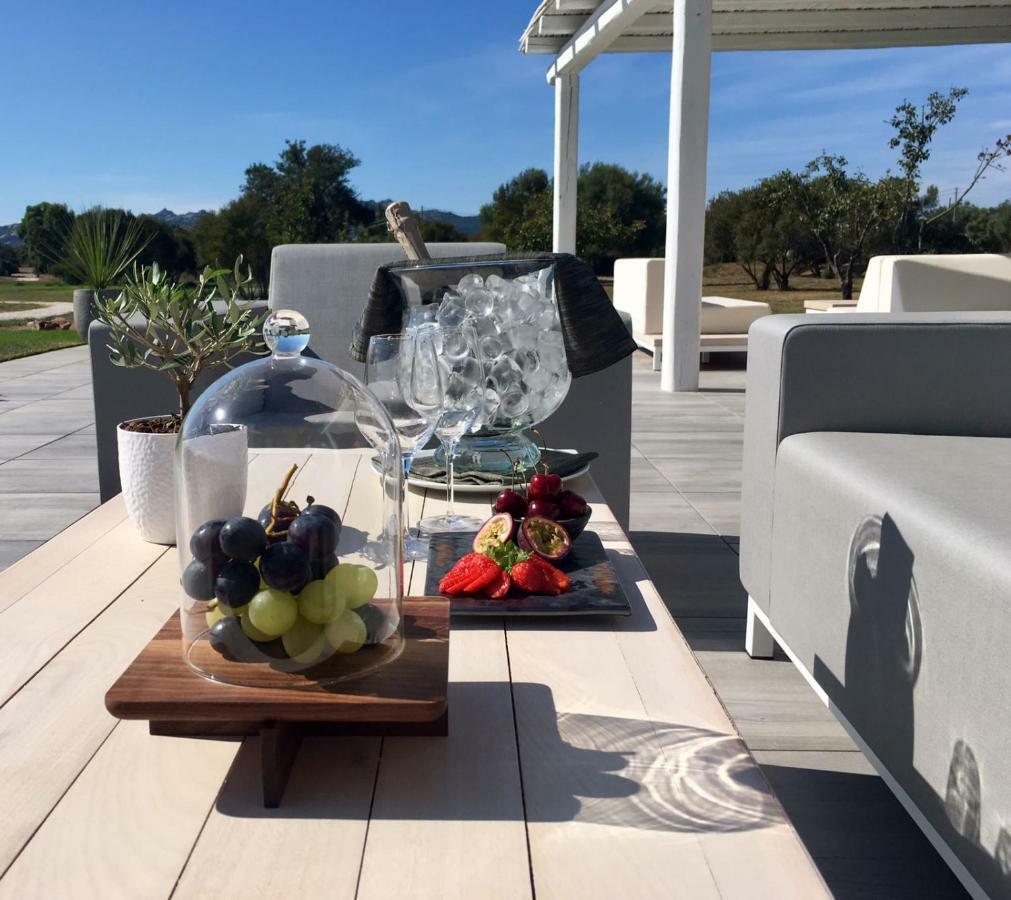 Hotel Li Neuli Country Club San Pantaleo Esterno foto